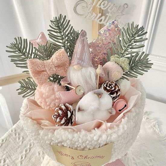 Новогодний подарочный бокс в виде декоративного букета