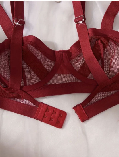 Комплект нижнего белья женский