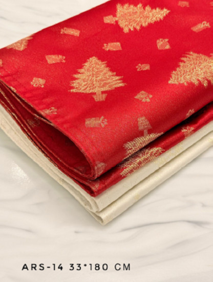 Дорожка на стол новогодняя