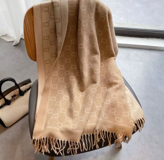 Палантин женский