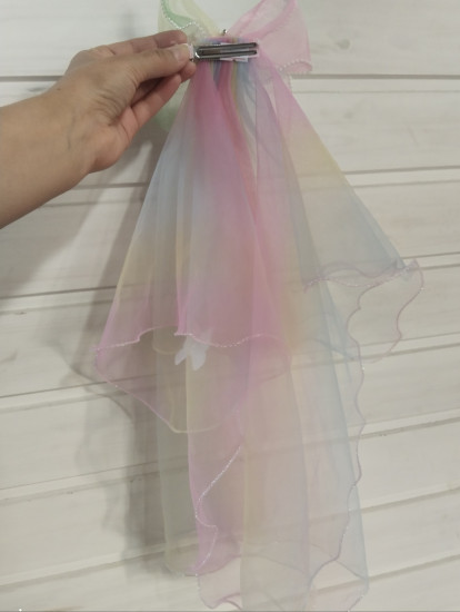 Заколка-бант с радужной фатой