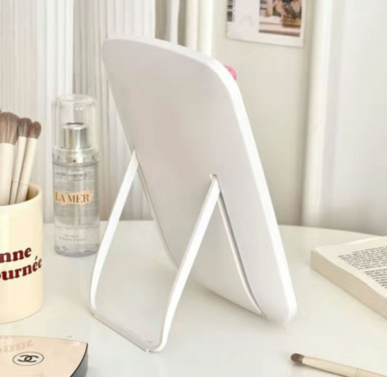 Зеркало настольное косметическое