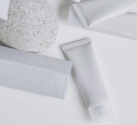 Крем для чувствительной и сухой кожи лица солнцезащитный «Dual Barrier Watery Sun Cream» SPF50+ PA++++