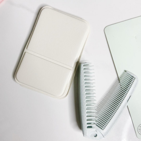 Зеркало карманное