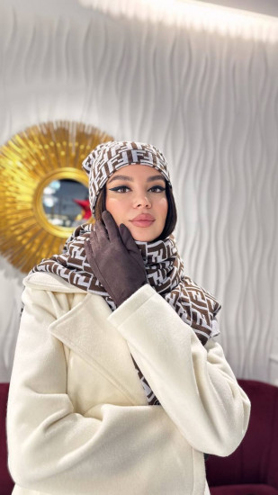 Комплект «Шапка-лопатка двойной вязки с шарфом»