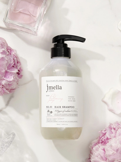 Парфюмированный шампунь для всех типов волос «In France Blooming Peony Hair Shampoo»