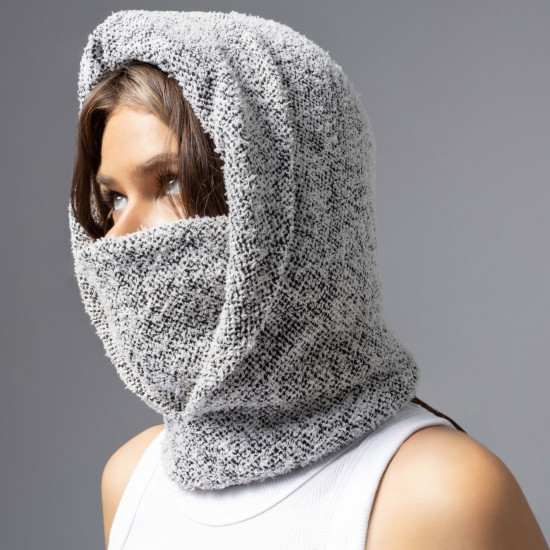 Капюшон-балаклава женский «Магия прикосновений»