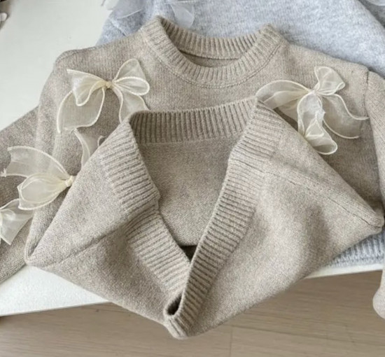 Кофта для девочек бежевая