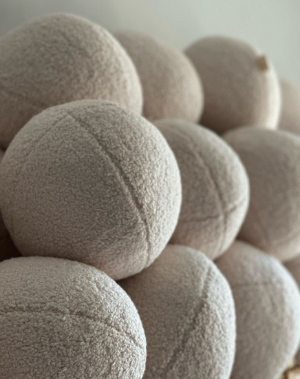 Декоративная подушка Шар