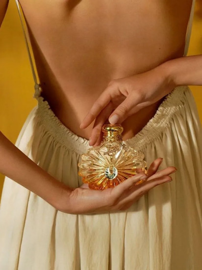 Парфюмерная вода «Soleil Vibrant»