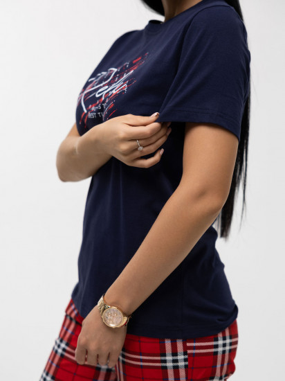 Костюм женский