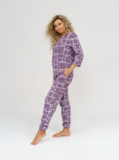 Костюм женский