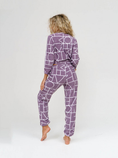 Костюм женский