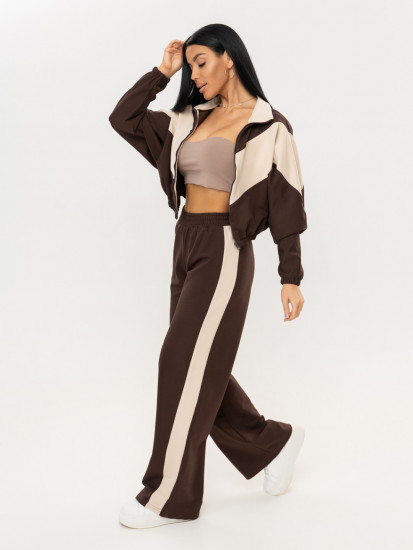 Костюм женский