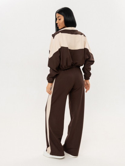 Костюм женский