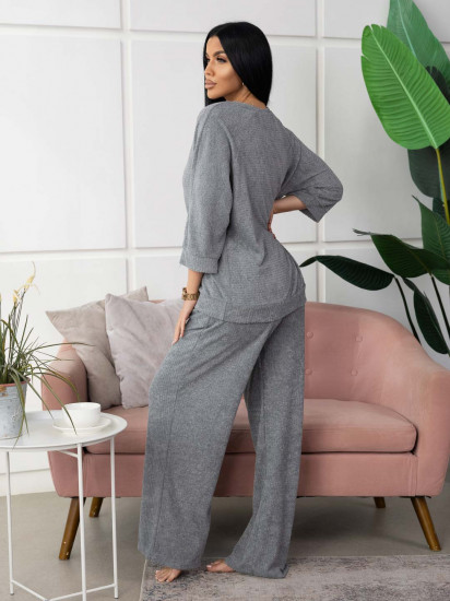 Костюм женский