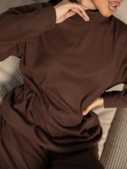 Костюм женский