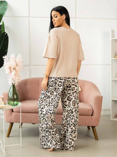 Костюм женский