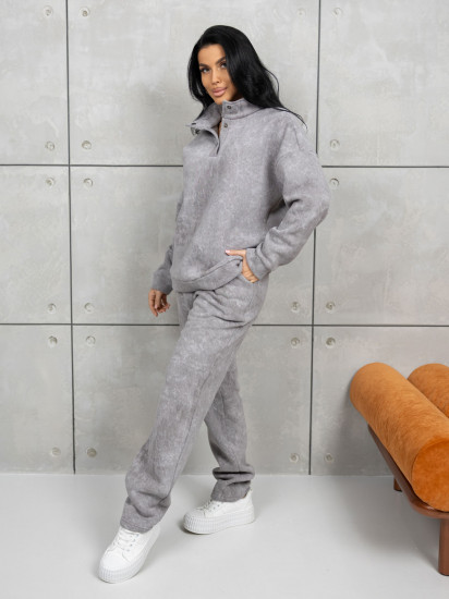 Костюм женский