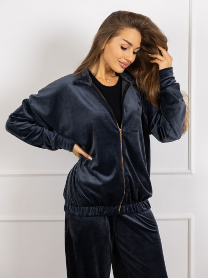 Костюм женский