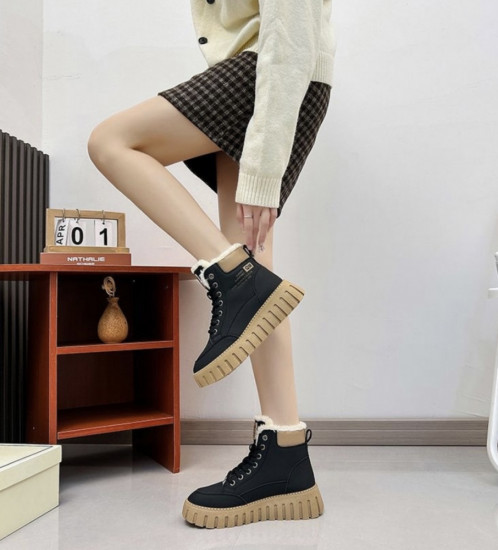 Ботинки женские