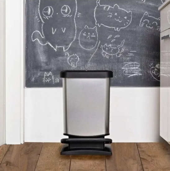 Мусорное ведро для кухни с педалью и крышкой