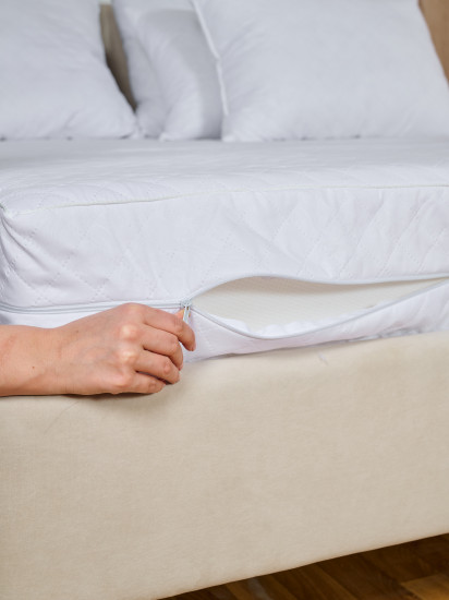 Чехол на матрас стеганный