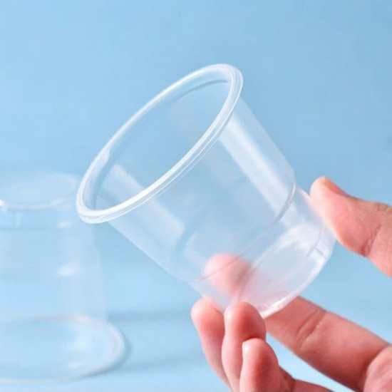 Набор одноразовых стаканов