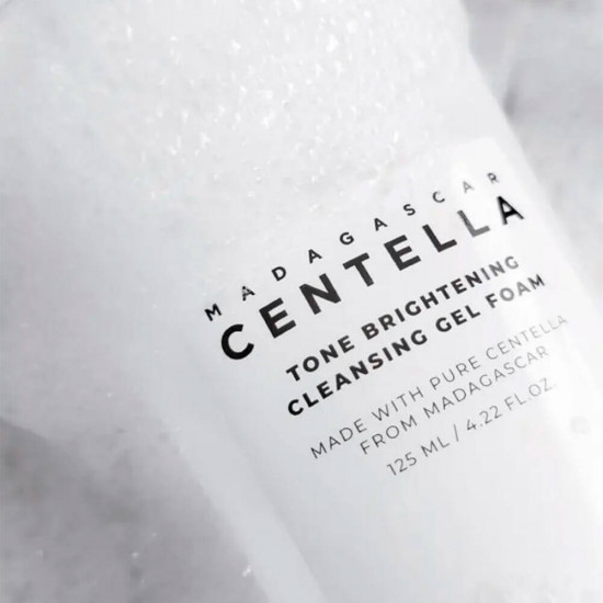 Осветляющая гель-пенка для умывания «Tone Brightening Cleansing Gel Foam»