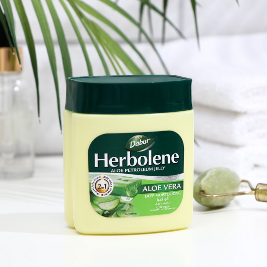 Вазелин для кожи с алоэ вера и витамином E