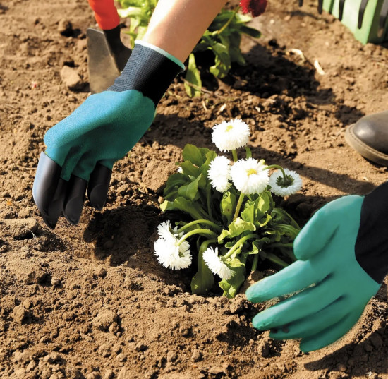 Садовые перчатки с когтями