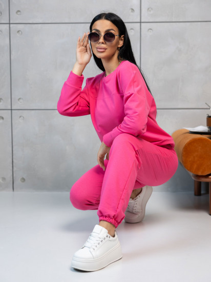 Костюм женский