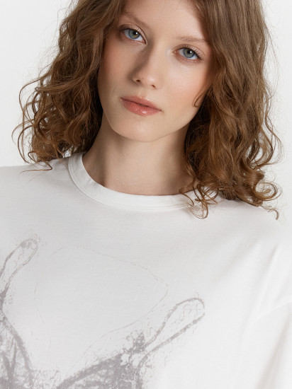 Футболка женская