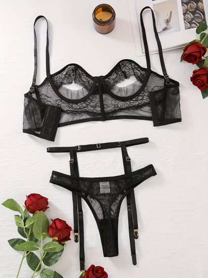 Комплект нижнего белья для женщин «Соблазн»