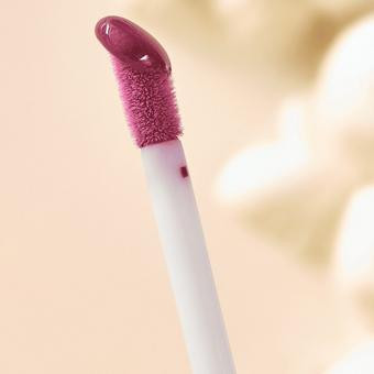 Блеск для губ «Glazing Lip Colour», тон C01 Holly Jolly Glaze