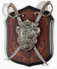 Панно на стену «Геральдика. Лев и две сабли» - Фото 1