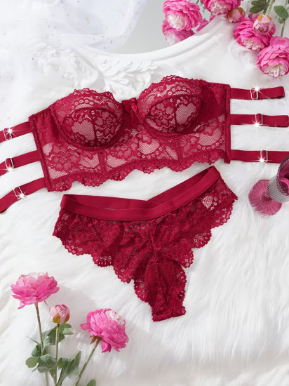 Комплект нижнего белья