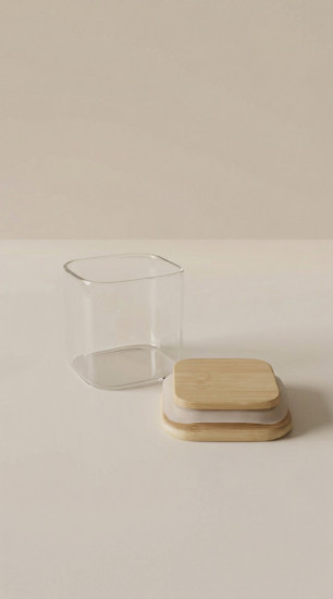 Банка квадратная стеклянная с крышкой