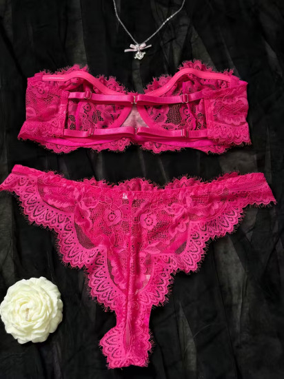 Комплект нижнего белья