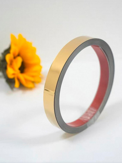 Молдинг металлический золотистый