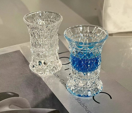 Набор стеклянных рюмок с рельефным узором