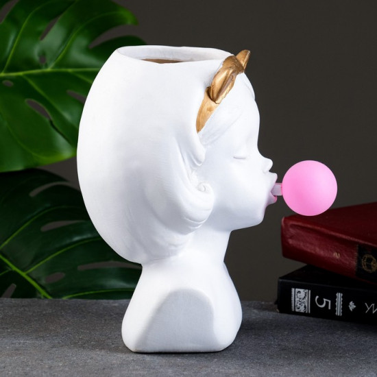 Горшок «Девочка с жвачкой»