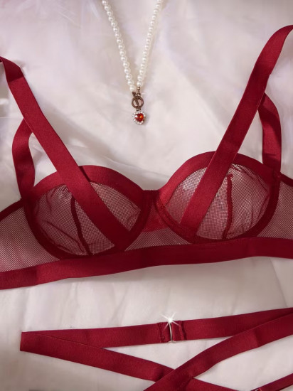 Комплект нижнего белья