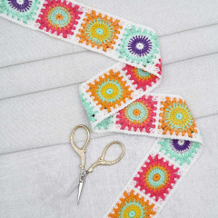 Тесьма вязаная «Бабушкин квадрат» - Фото 1