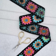 Тесьма вязаная «Бабушкин квадрат» - Фото 2