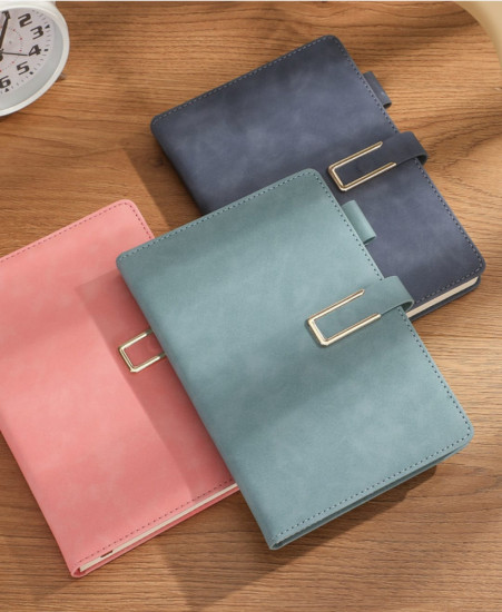 Ежедневник-блокнот