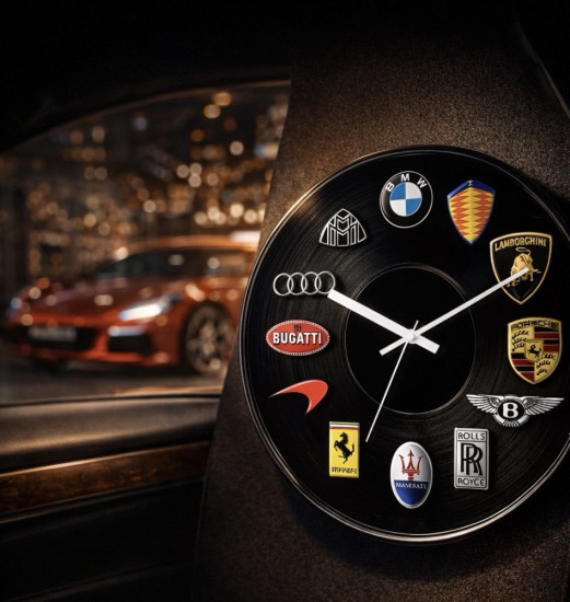 Часы «Автомобили мира»
