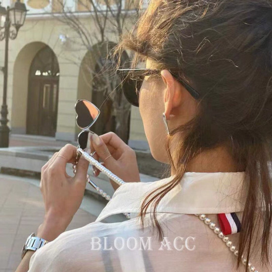 Кулон-зеркальце в форме сердца