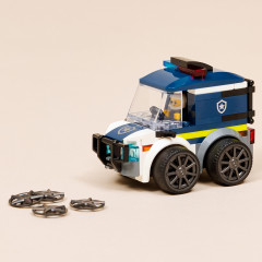 Конструктор City 60481 Машины: полицейский грузовик. Rides: Police Truck - Фото 4