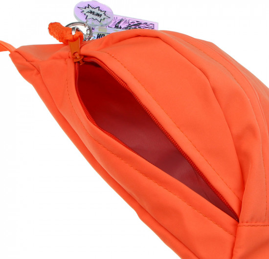 Сумка поясная с брелоком